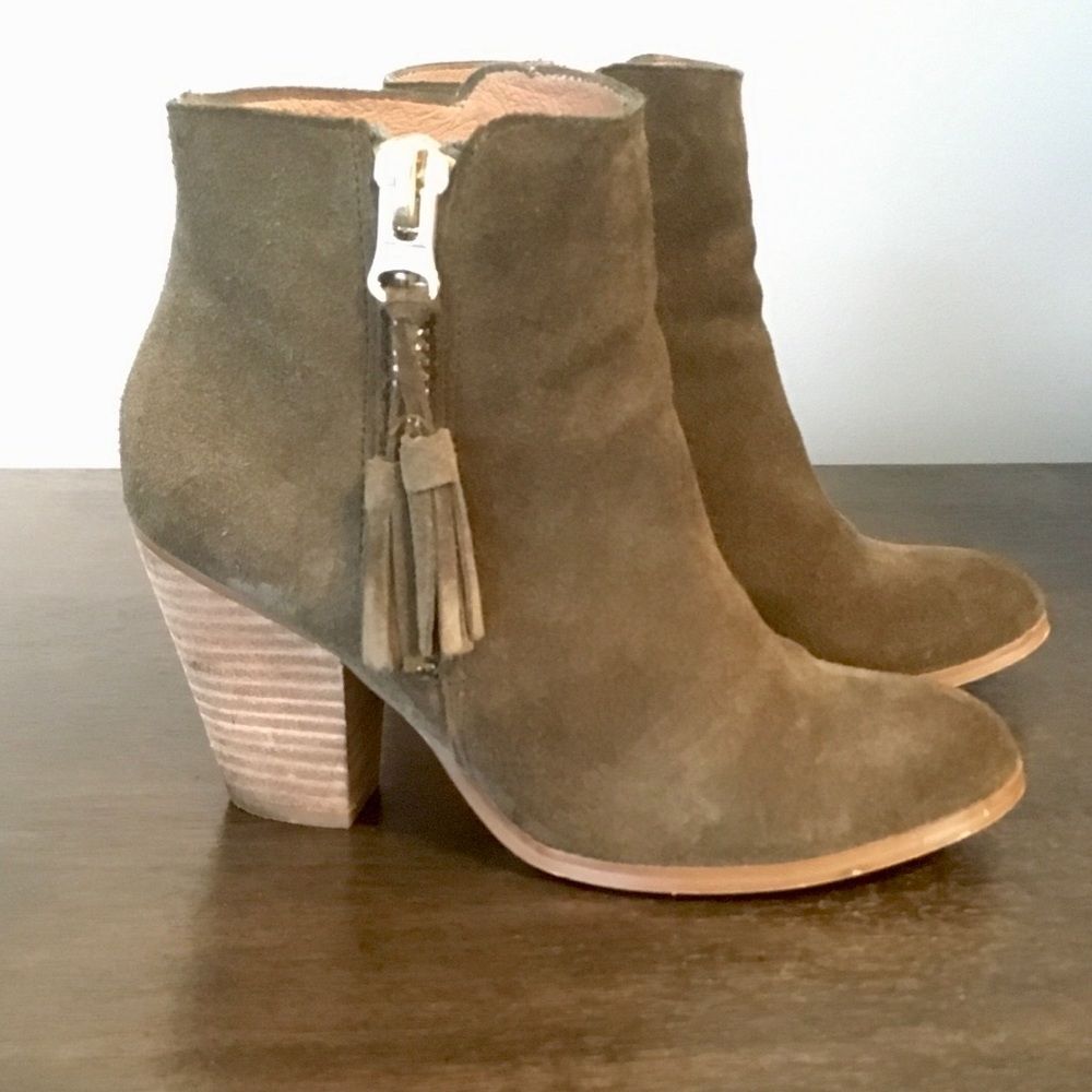 Aldo Olive Suede Tasseled Booties Size 7 - Picture 3 of 7